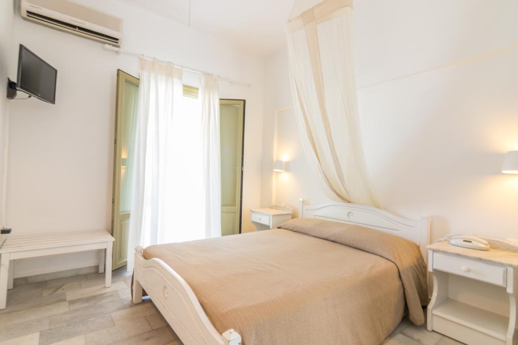Artemis Hotel Antiparos Luaran gambar